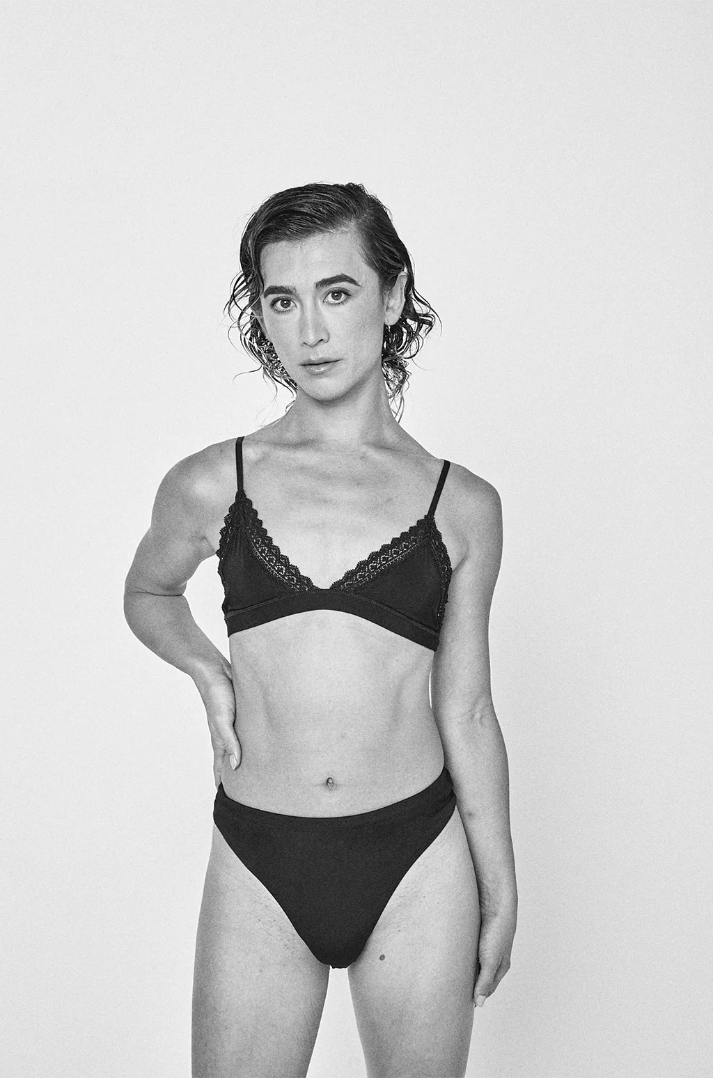 Urbody Trans Black Lace Bra